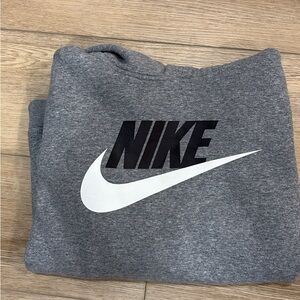 Nike Youth Boy’s Gray Hoody